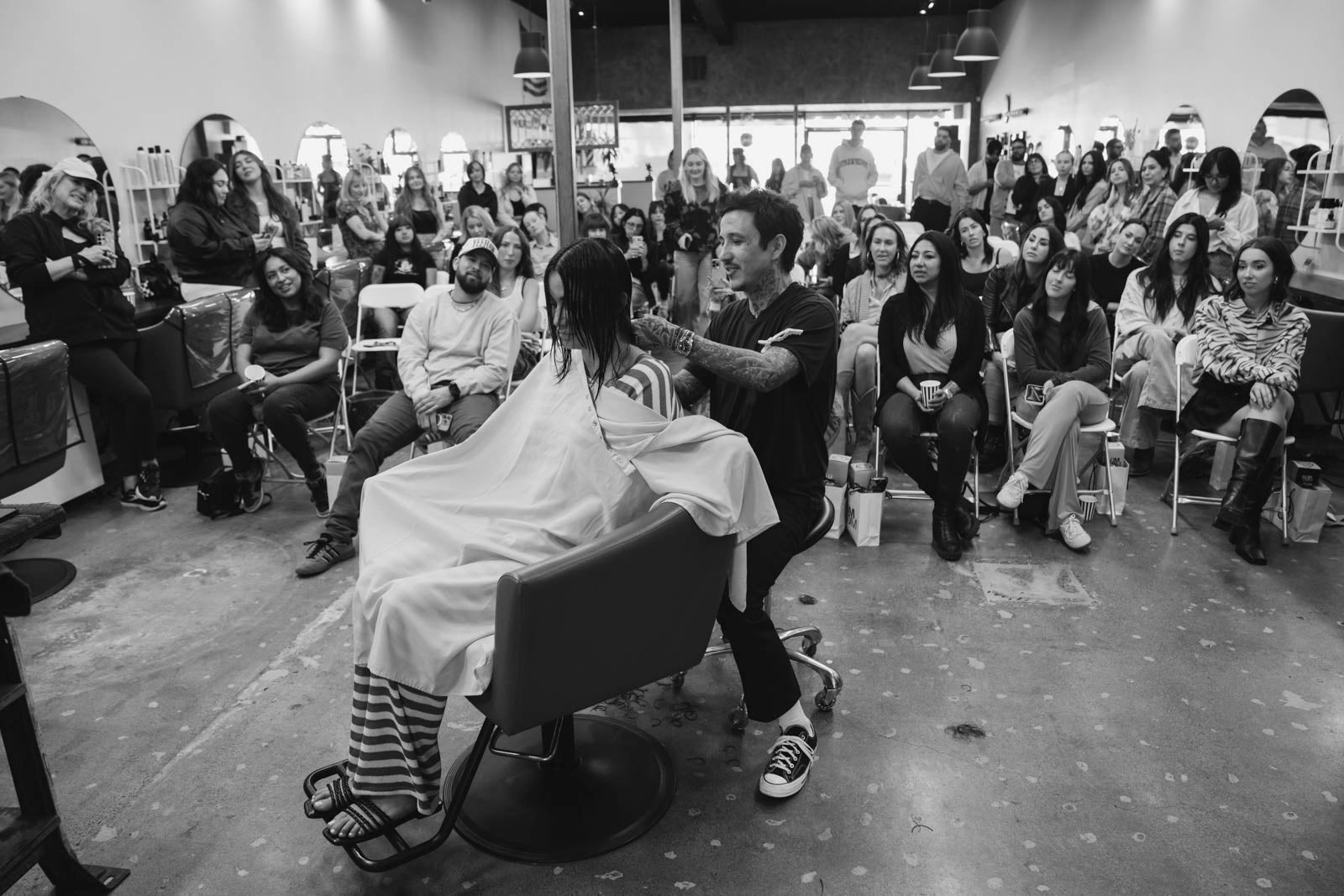 DOM DOM HAIR CUTTING CLASS