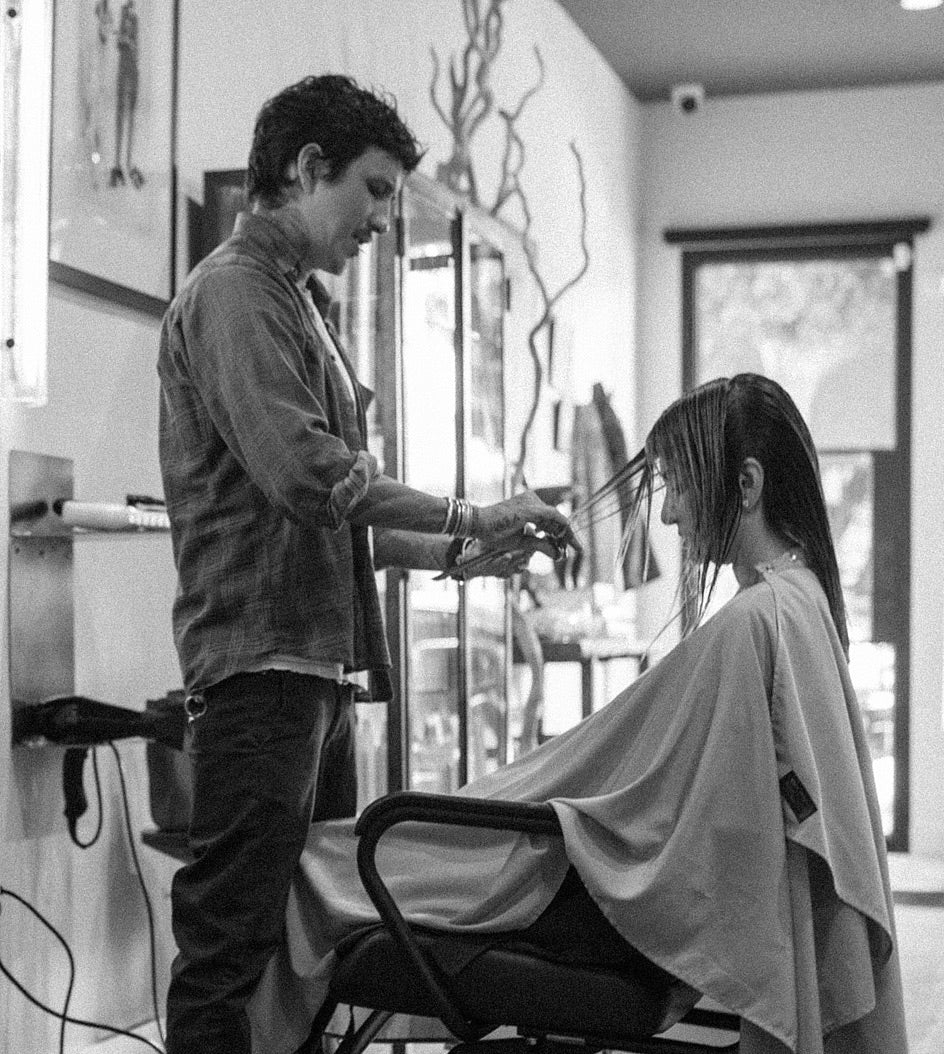 DOM DOM HAIR CUTTING CLASS